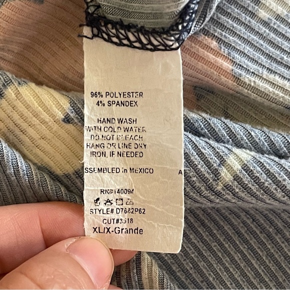 Jessica Simpson Blue Floral Maxi Dress Size XL Ribbed Faux Wrap Sleeveless - Picture 9 of 9